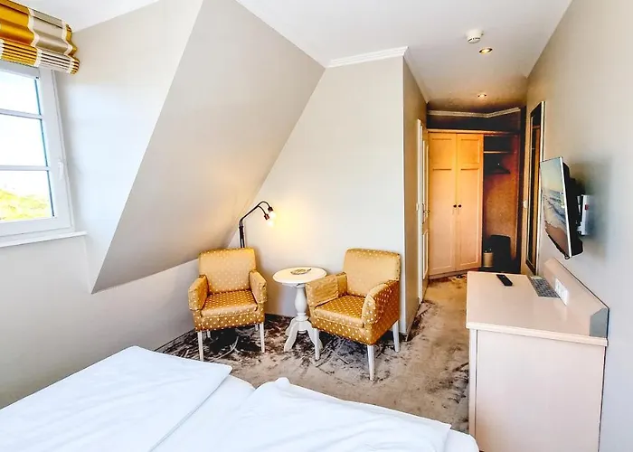 Haus Hanseat Hotel *